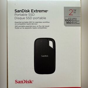 SanDisk Extreme Portable SSD 2TB, 1,000Md/s(950Mb/s) SDSSDE62-2TOO-GAO-Black,NEW